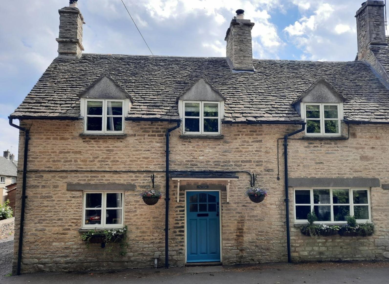 Cotswold Cottage Bed & Breakfast Luckington 外观 照片